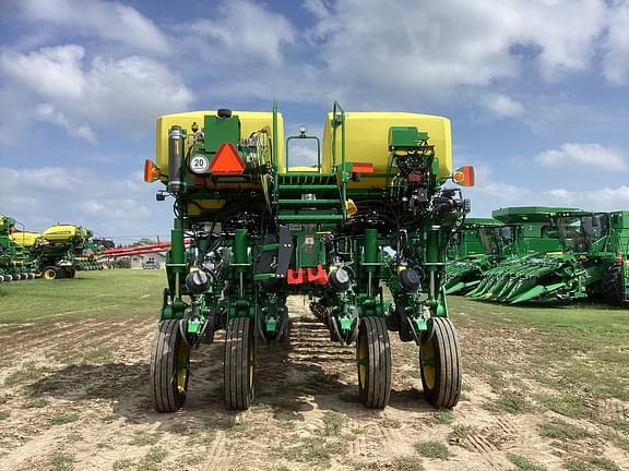 Image of John Deere 1775 equipment image 4