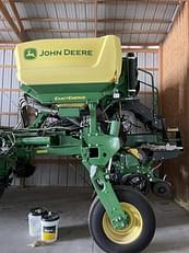 Main image John Deere 1775 3