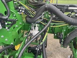 Main image John Deere 1775 12