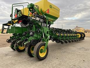 Main image John Deere 1775 0