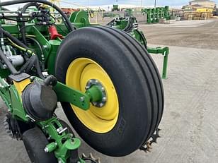 Main image John Deere 1775 21