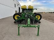 Thumbnail image John Deere 1775 3