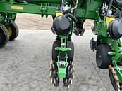 Thumbnail image John Deere 1775 38