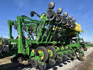 Main image John Deere 1795 9