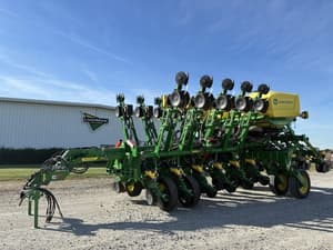 2023 John Deere 1795 Image