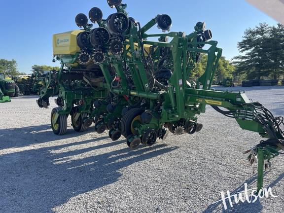 Image of John Deere 1795 Primary image