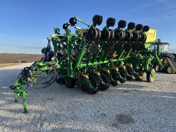 Main image John Deere 1795