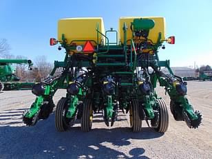 Main image John Deere 1795 6