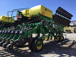 Main image John Deere 1795 11