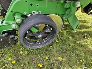 Main image John Deere 1795 11