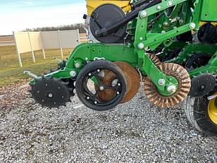 Main image John Deere 1795 7