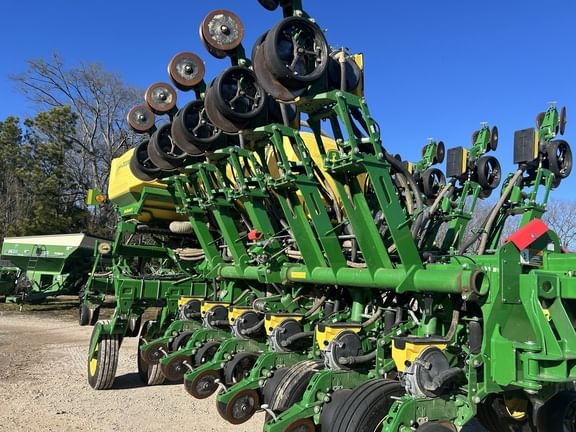 Main image John Deere 1795