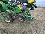 Thumbnail image John Deere 1795 8