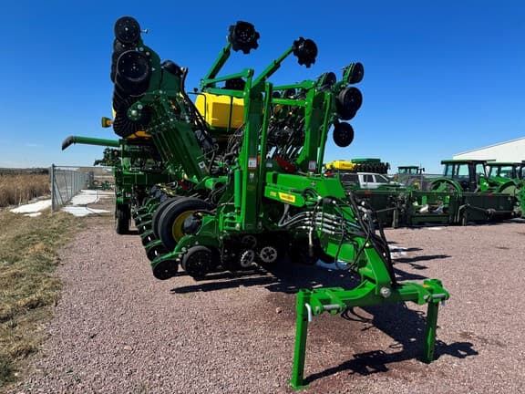 Image of John Deere 1795 Image 1