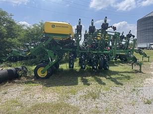 Main image John Deere 1795 1