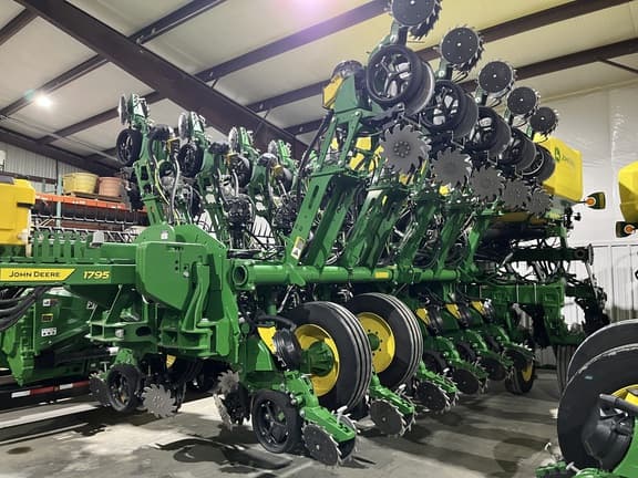 Image of John Deere 1795 Primary image