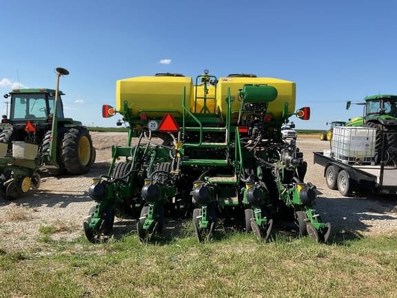 Main image John Deere 1795