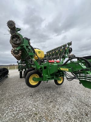 2023 John Deere 1795 Image