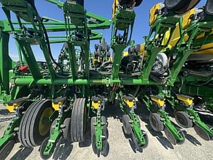 Main image John Deere 1795 5