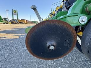 Main image John Deere 1795 9