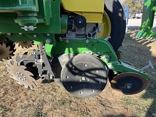 Main image John Deere 1795 7