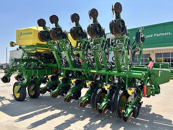 Image of John Deere 1795 Primary image