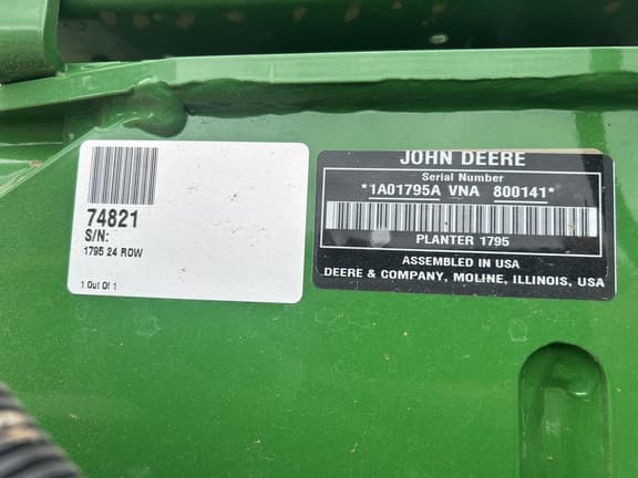 Image of John Deere 1795 equipment image 2