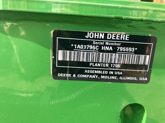 Image of John Deere 1795 equipment image 3