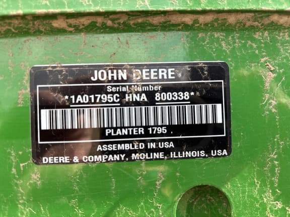 Image of John Deere 1795 equipment image 1