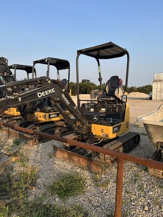 Image of John Deere 17G equipment image 1