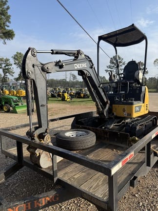 2023 John Deere 17G Equipment Image0