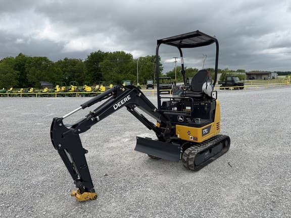 Image of John Deere 17G Primary image