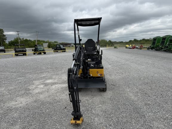 Image of John Deere 17G equipment image 1