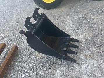 Main image John Deere Compact Excavator Bucket