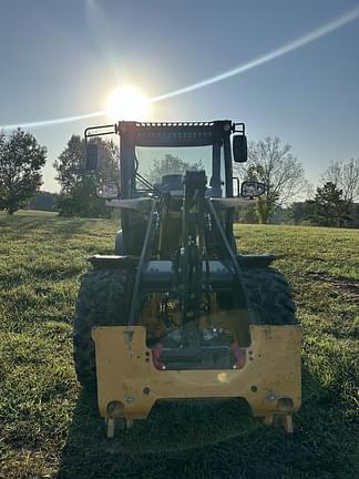 Image of John Deere 184G equipment image 3