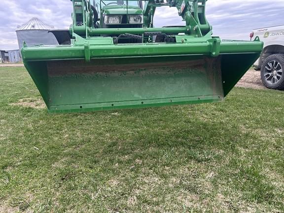 Image of John Deere Bucket Primary image