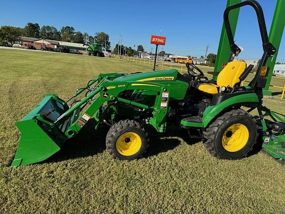 Image of John Deere 2025R equipment image 2