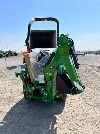 Image of John Deere 2025R equipment image 3