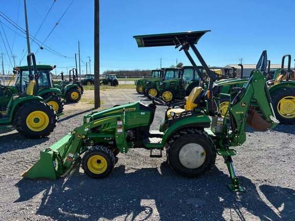 Image of John Deere 2025R equipment image 1