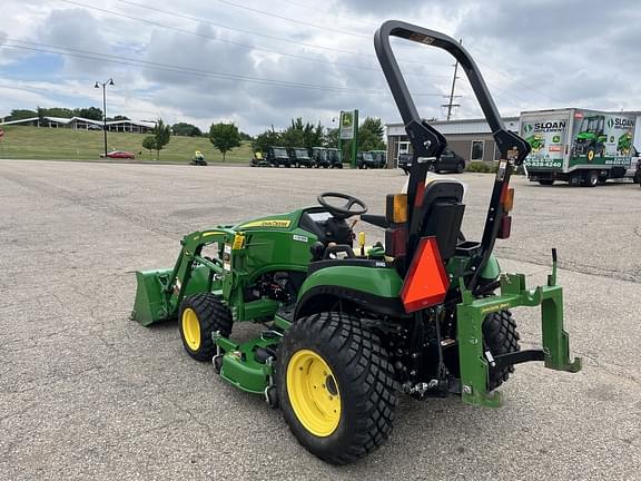Image of John Deere 2025R equipment image 2