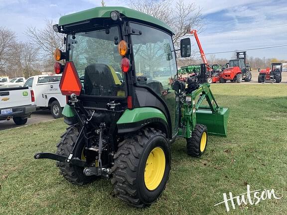 Image of John Deere 2025R equipment image 4