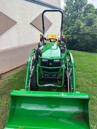 Image of John Deere 2025R Primary image