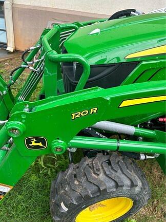 Image of John Deere 2025R equipment image 4