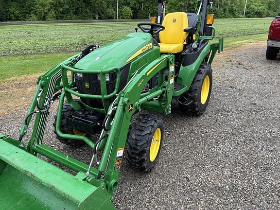 Image of John Deere 2025R Primary image