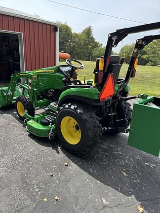 Image of John Deere 2025R equipment image 4