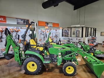 Main image John Deere 2025R