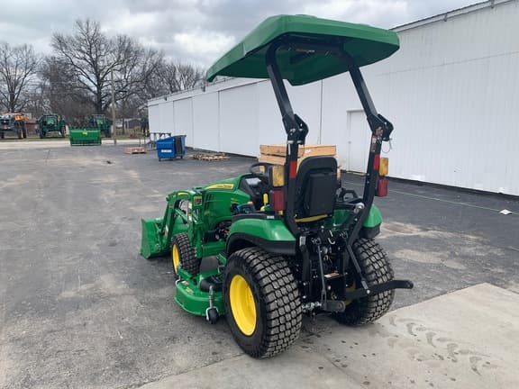 Image of John Deere 2025R equipment image 2