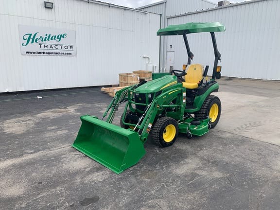 2023 John Deere 2025R Equipment Image0