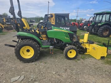 Main image John Deere 2025R