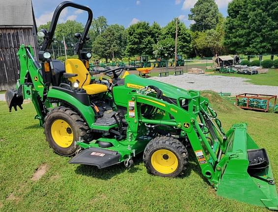 Image of John Deere 2025R equipment image 3